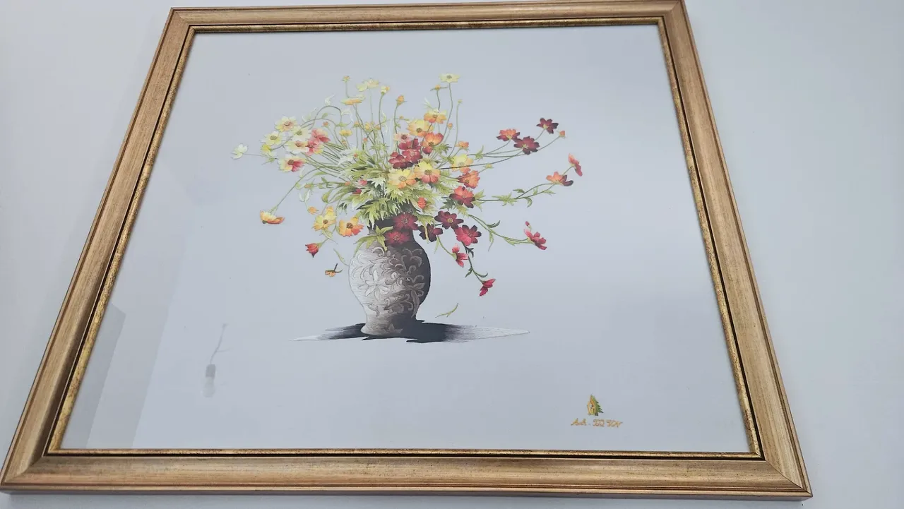 Vază cu flori- broderie pe pânză — poza 2